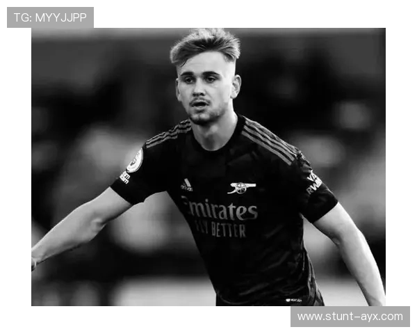 近期足球界震惊悲痛消息某足球明星突然去世引发全球哀悼